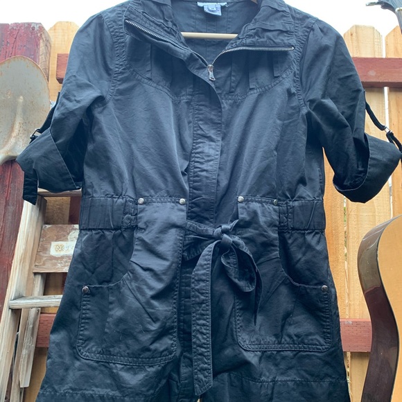 Luii Lightweight mid-sleeve zipper jacket. - Picture 3 of 5